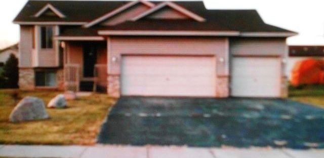 1st image of 804 Portage Ave