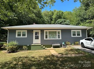 106 Case St, Morganton, NC 28655