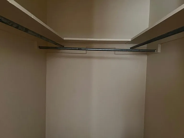 645 Monroe St NE — Photo 5