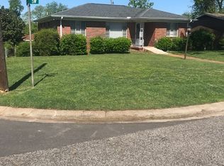 908 Center Pl SW, Birmingham, AL 35211