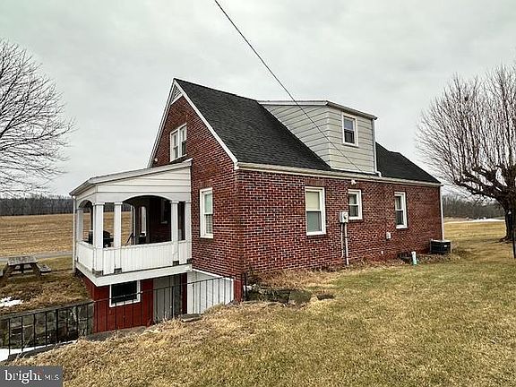 3rd image of 19642 Raystown Rd