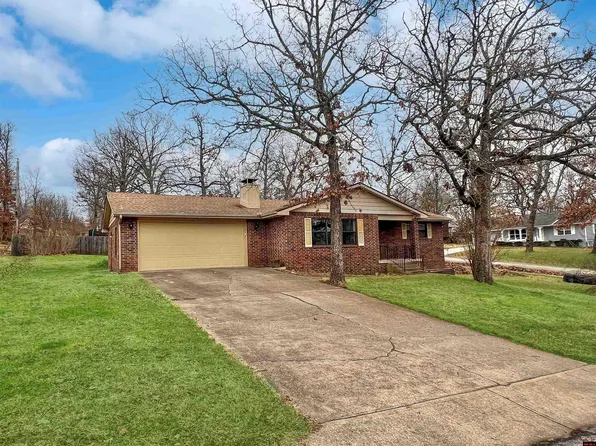 3317 Partipilo St, Mountain Home, AR 72653