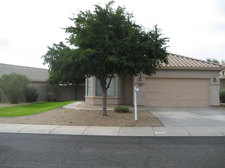 40228 N Patriot Way — Photo 2