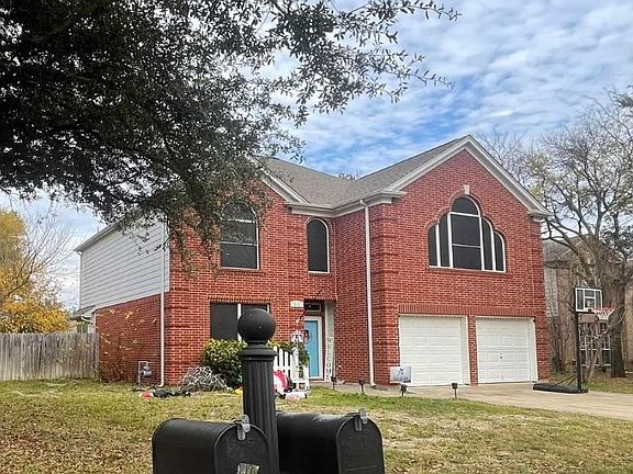 2nd image of 513 Briarcrest Dr