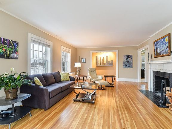 2nd image of 2837 E Lake Of The Isles Pkwy #2