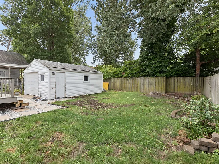 1325 Calla Ave — Photo 29