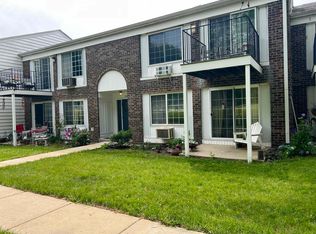 704 Kiwanis Dr, Freeport, IL 61032