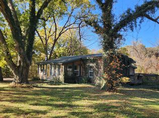 104 Missouri Ave, West Plains, MO 65775
