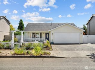 206 Whitley St NW, Orting, WA 98360