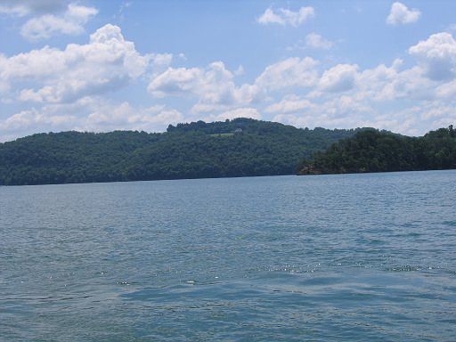 1st image of Lakeview Dr