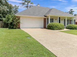 175 Mandarin Dr, Brandon, MS 39047