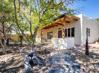 12 Crazy Horse Rd, Santa Fe, NM 87505