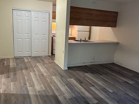 3rd image of 317 Mabry St APT 313