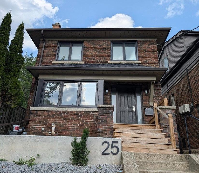 1st image of 25 Oswald Cres