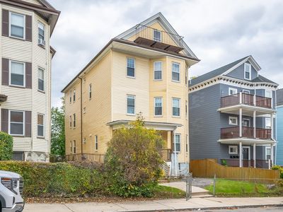 72 Kingsdale St, Dorchester, MA, 02124
