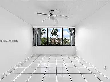 1st image of 1500 Presidential Way APT 202
