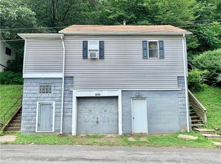 1231 Sharon Rd, Beaver, PA 15009