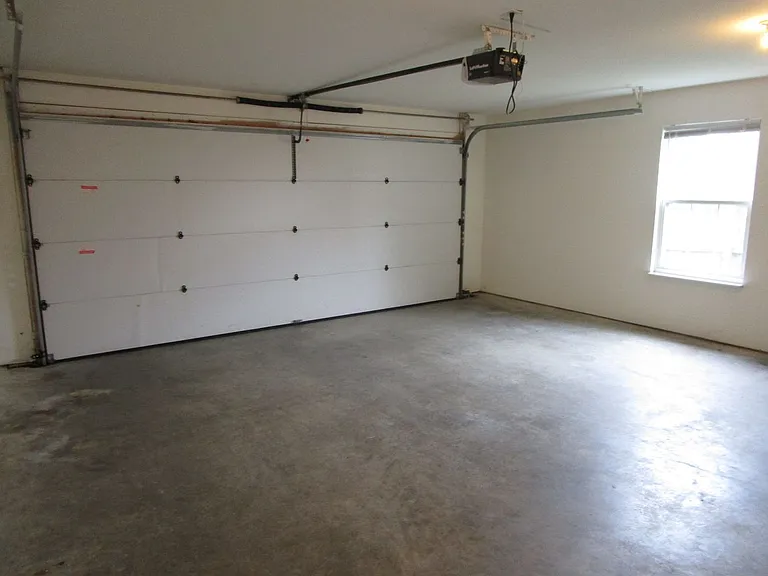 5000-5002 Carrie Ridge Dr. — Photo 24