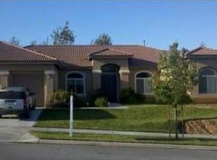 35359 Dry Creek Rd, Yucaipa, CA 92399