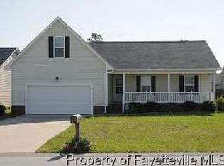2221 Chasewater Rd, Fayetteville, NC 28306
