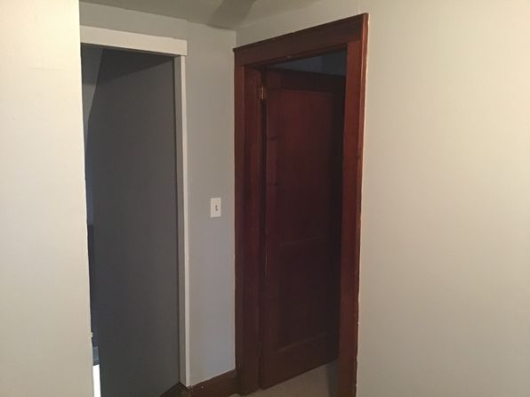 40 Broad St #1
