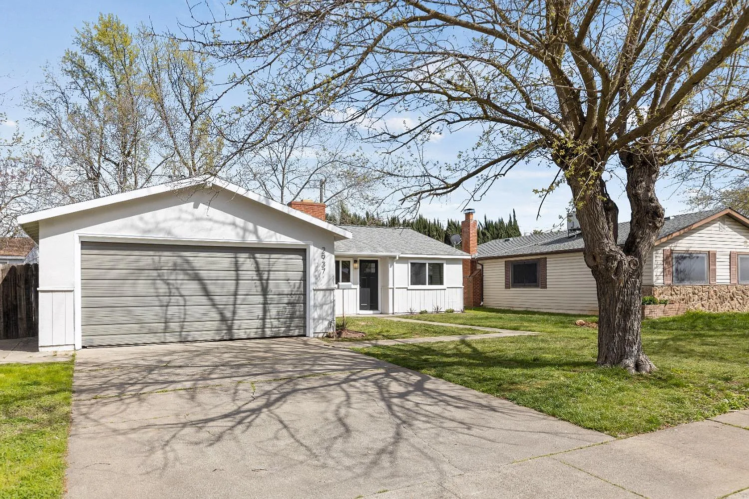 2937 Grayson Way photo 1