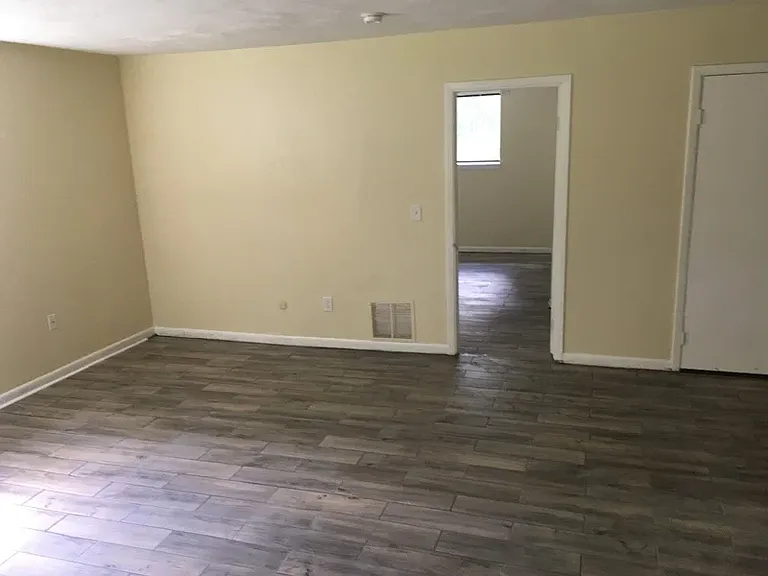 2 Cardinal Dr #1 — Photo 4