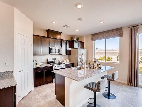 4th image of 1311 El Solindo Ln