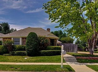 2841 Prescott Dr, Carrollton, TX 75006