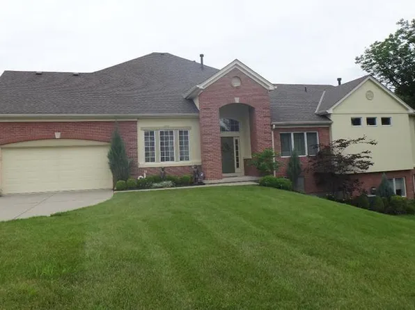 40 Edinburgh Pl, North Bend, OH 45052
