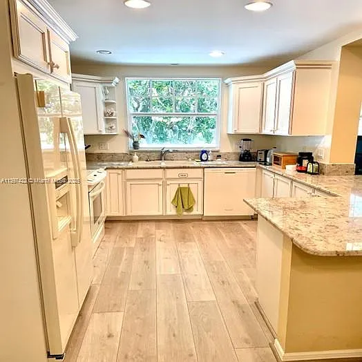 905 Mainsail Cir #905 — Photo 5
