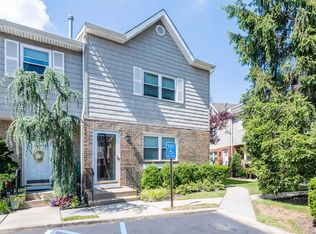 1425 Jerusalem Ave APT 8, Merrick, NY 11566