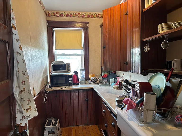 189 Grove St #3 — Photo 9