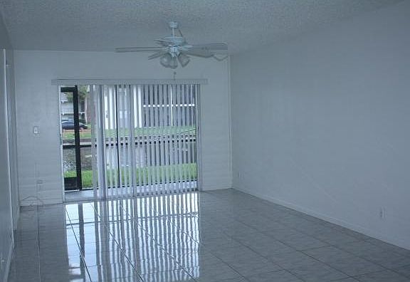 3rd image of 7960 Colony Cir N APT 109