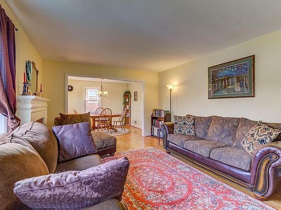 4th image of 2850 Northview Dr SW