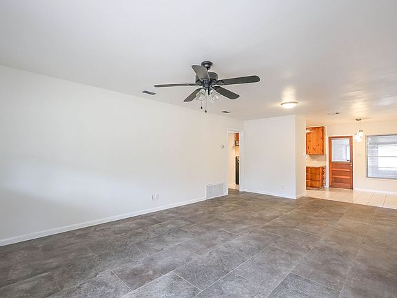 4th image of 7704 Tisdale Dr
