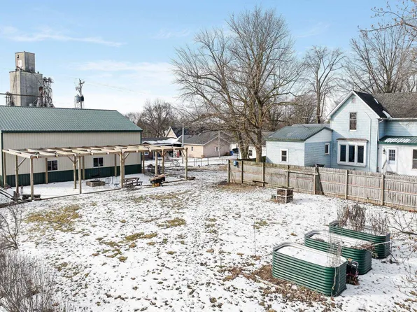 508 & 510 E Van Buren St, Columbia City, IN 46725