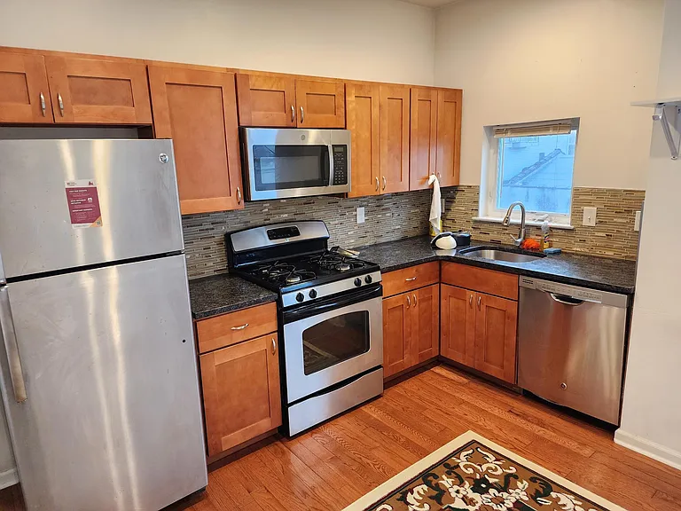 1822 W Norris St #C — Photo 5