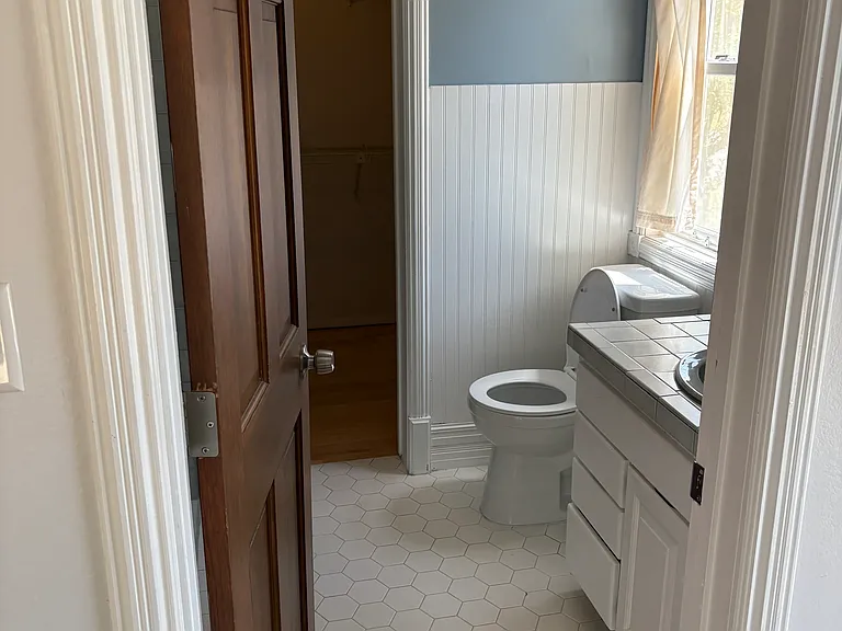 308 Silver Queen South 101A — Photo 9