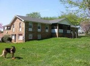 8504 Old Kentucky Rd, Sparta, TN 38583