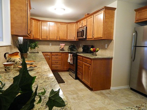 4th image of 12908 3rd Avenue Ct E