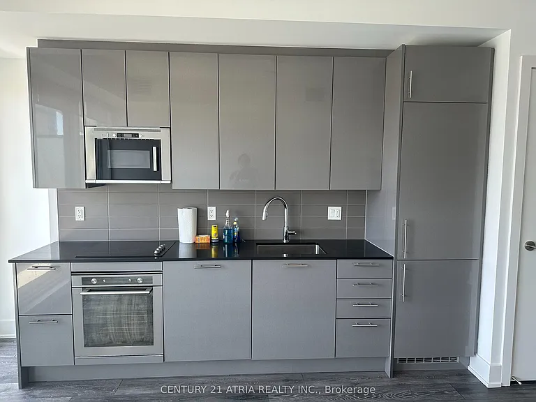 403 Church St #1213 — Photo 2