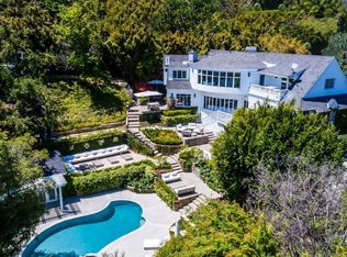 8496 Hollywood Blvd, Los Angeles, CA 90069