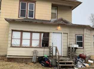 220 5th St NE, Mason City, IA 50401