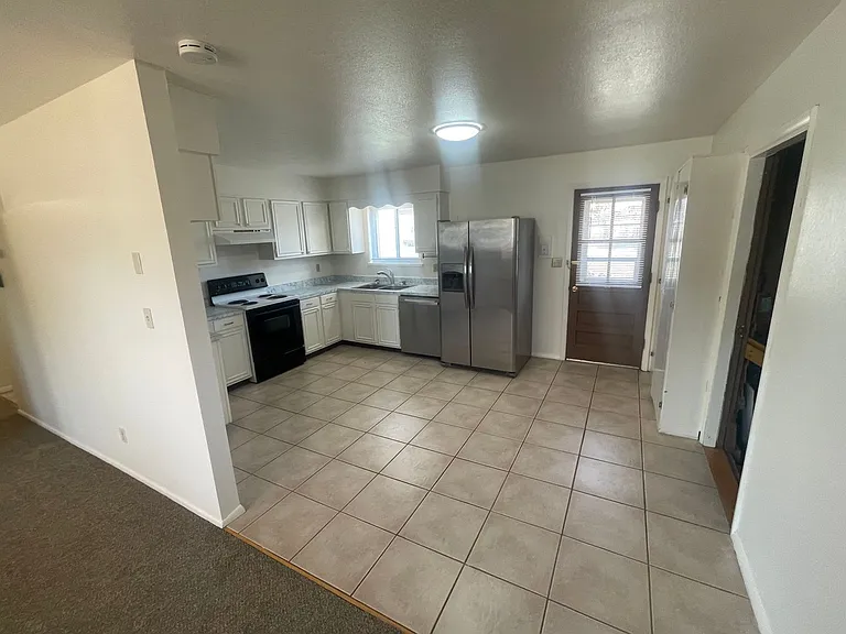 154 S Los Pinos Dr — Photo 12