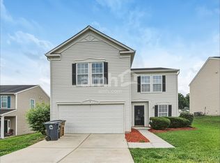 4 Berea Ct, Greensboro, NC 27406