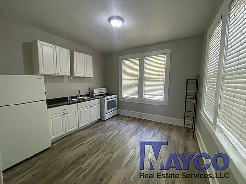 Floor plan 1054 1/2 Wilkinson
