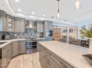 1225 Balsamo Ave, Simi Valley, CA 93065