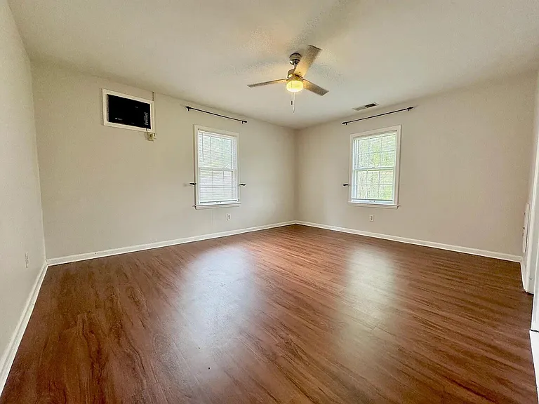 451 Bob O Link Dr — Photo 5