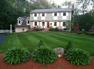 8 Sheffield Cir, Andover, MA 01810
